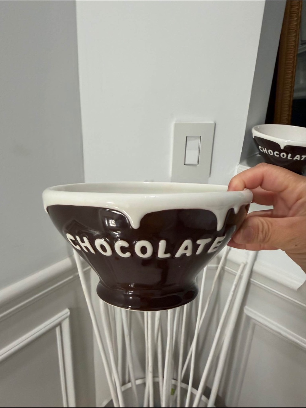Pottery barn Chocolate Drip ice cream  Bowls - Set of 2 - Picture 2 of 3